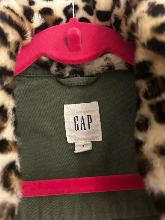 Womans GAP Cargo Olive Green Jacket with Removable Leopard Faux-Fur Collar - Picture 4 of 6